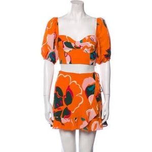 Orange reformation blouse size 2 ( only blouse )